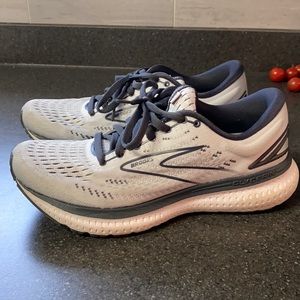 New Brooks Glycerin 19.